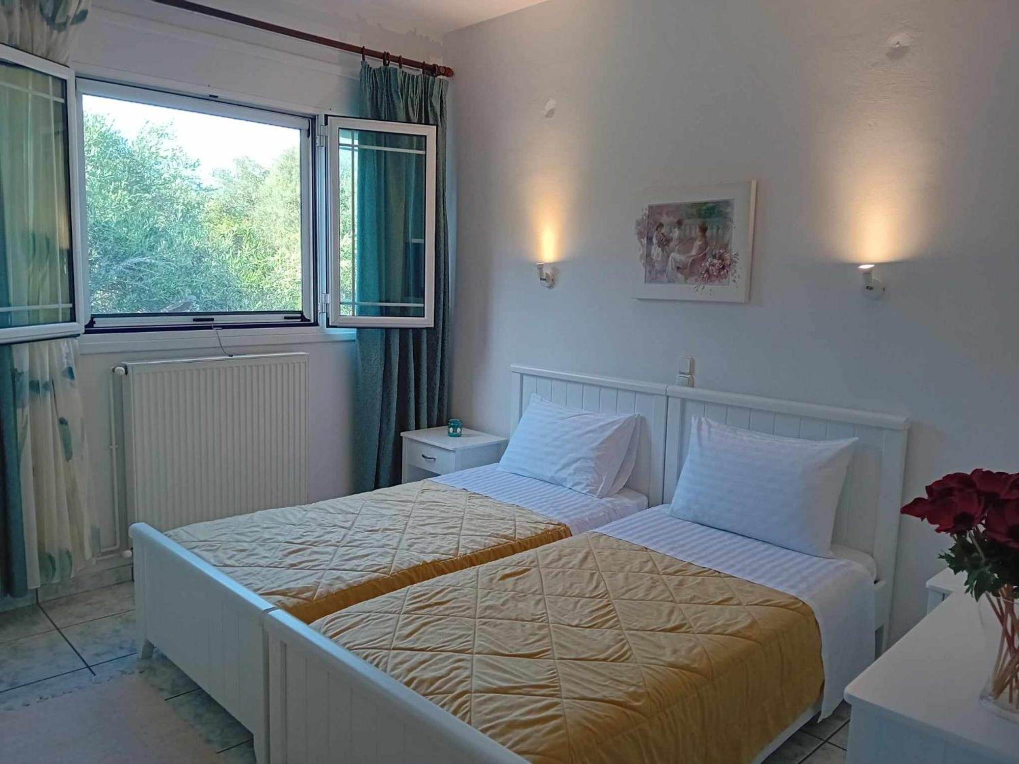 Apartments Margarita Kaizer Bridge 아킬레이온 외부 사진